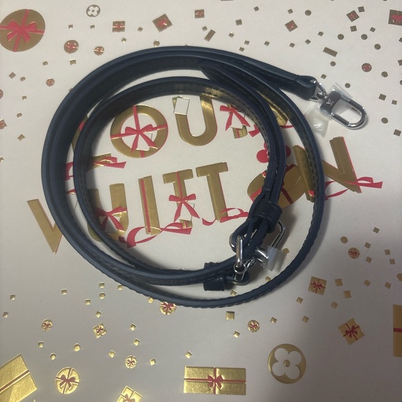 2️⃣3️⃣0️⃣0️⃣ brand new authentic Louis Vuitton Speedy 18 *SOLD* - Picture 3 of 9